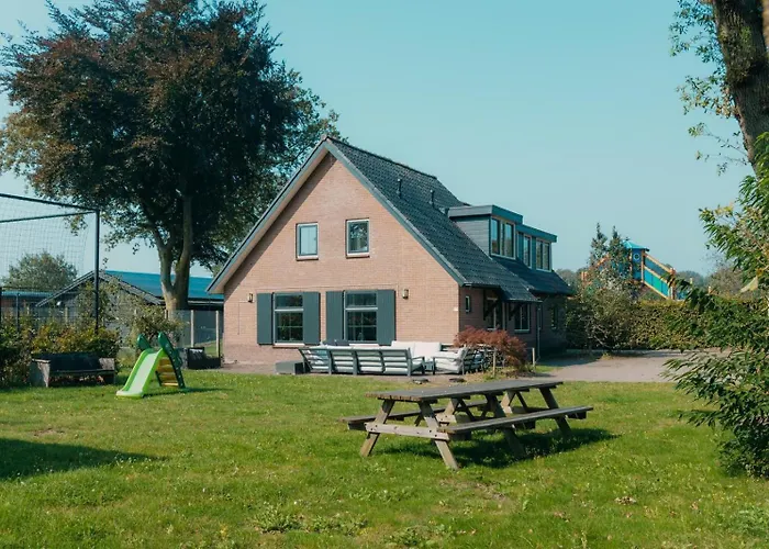 Vakantiepark De Boshoek - Luxe Groepsverblijven Op De Veluwe Voorthuizen