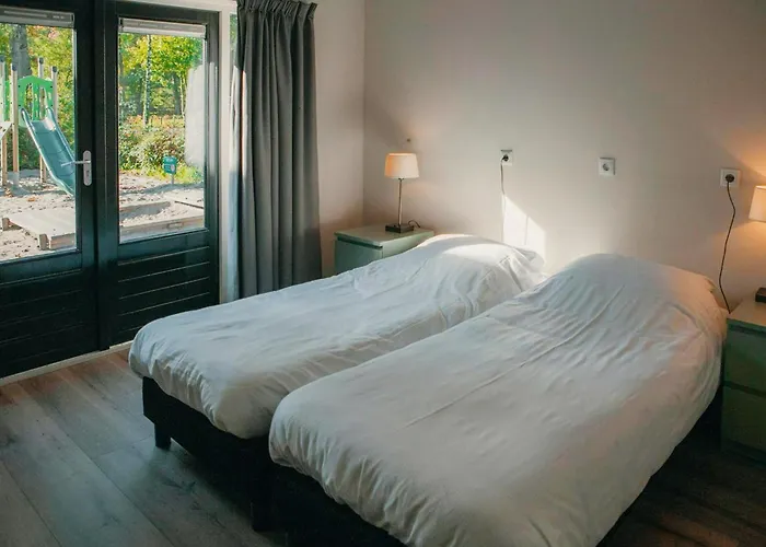 Vakantiepark De Boshoek - Luxe Groepsverblijven Op De Veluwe